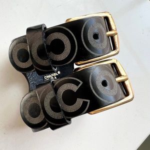 Vintage Chanel F/W 2001 COCO Leather Double Buckle Cuff Bracelet